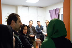 بازدید مسئولان دانشگاه علامه طباطبائی از خوابگاه دخترانه شهید معینیان به مناسبت هفته خوابگاه‌ها