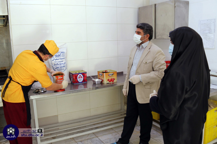 بازدید رئیس اداره تغذیه از آشپزخانه «خوابگاه شهید همت» دانشگاه علامه