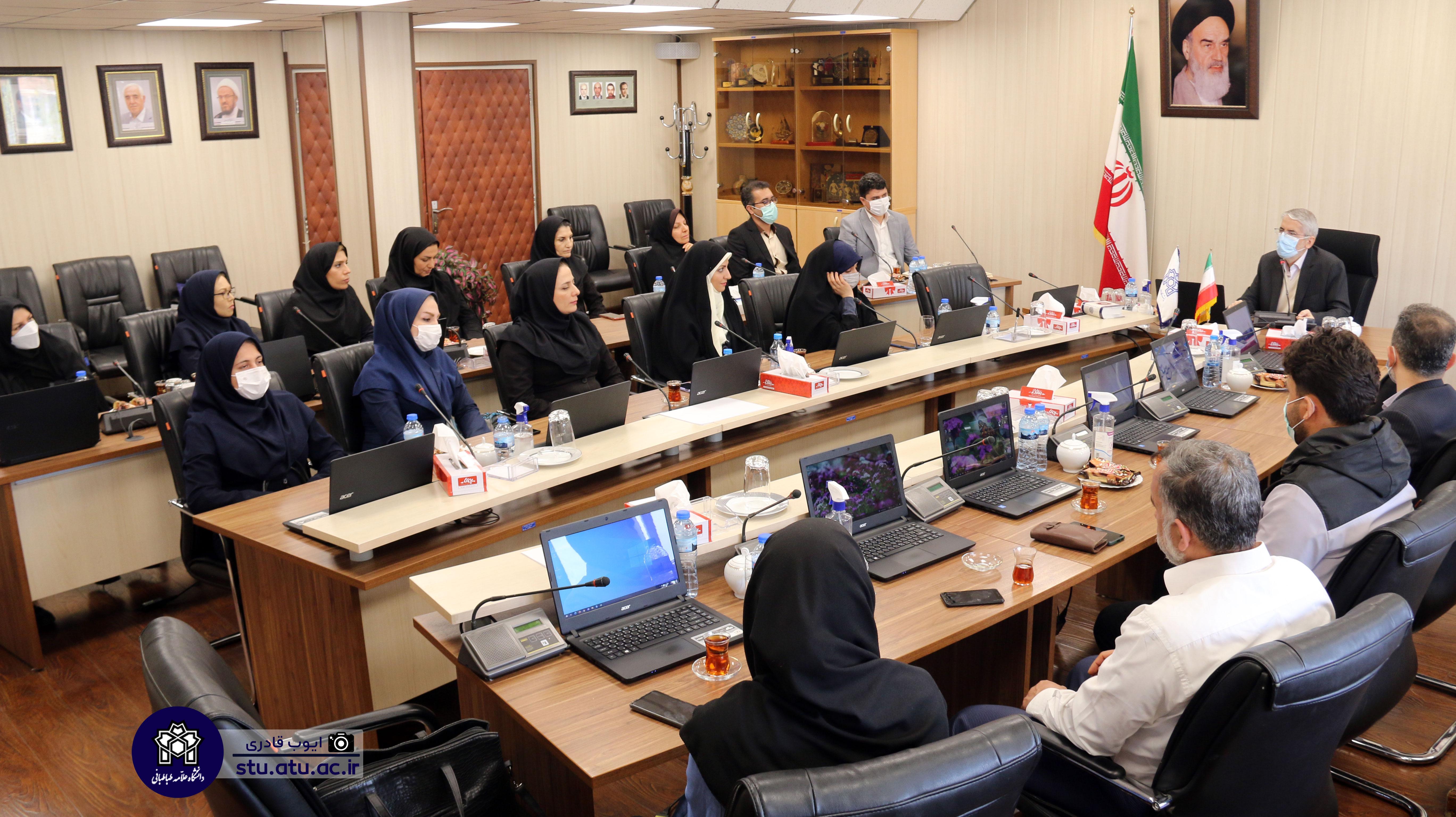 مراسم تقدیر از کارکنان مراکز بهداشت و درمان و سلامت روان دانشگاه علامه طباطبائی