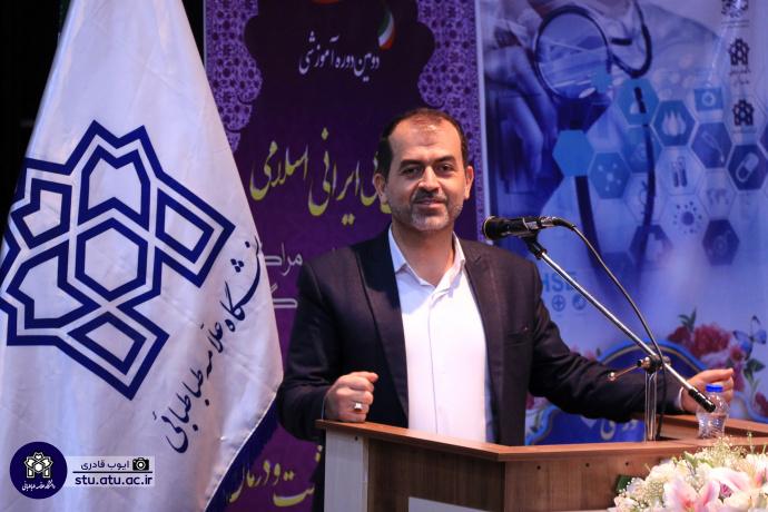 سازمان امور اداری و استخدامی باید طبق قانون زمینه را برای جذب نیروی انسانی در مراکز مشاوره دانشگاه‌ها فراهم کند